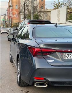 تويوتا أفالون